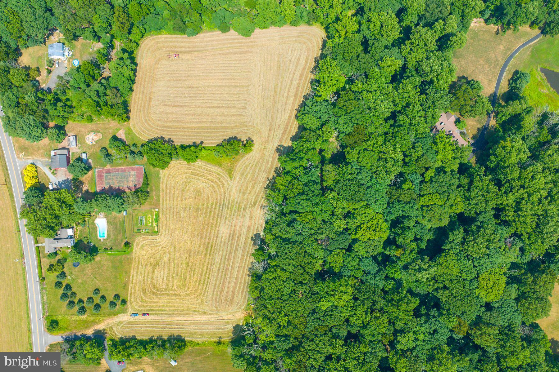 489 SERGEANTSVILLE ROAD