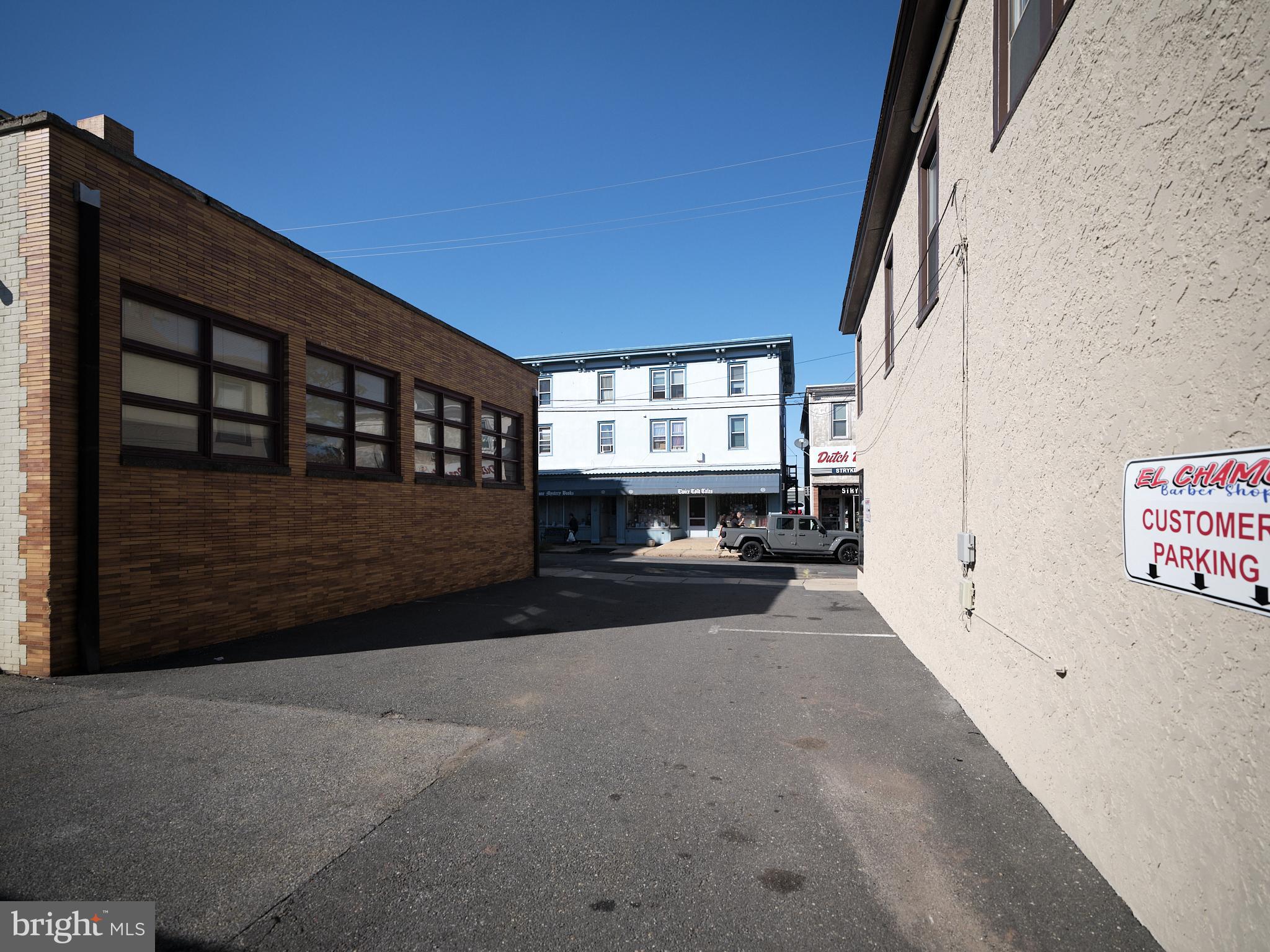 19 BLOOMFIELD AVENUE
