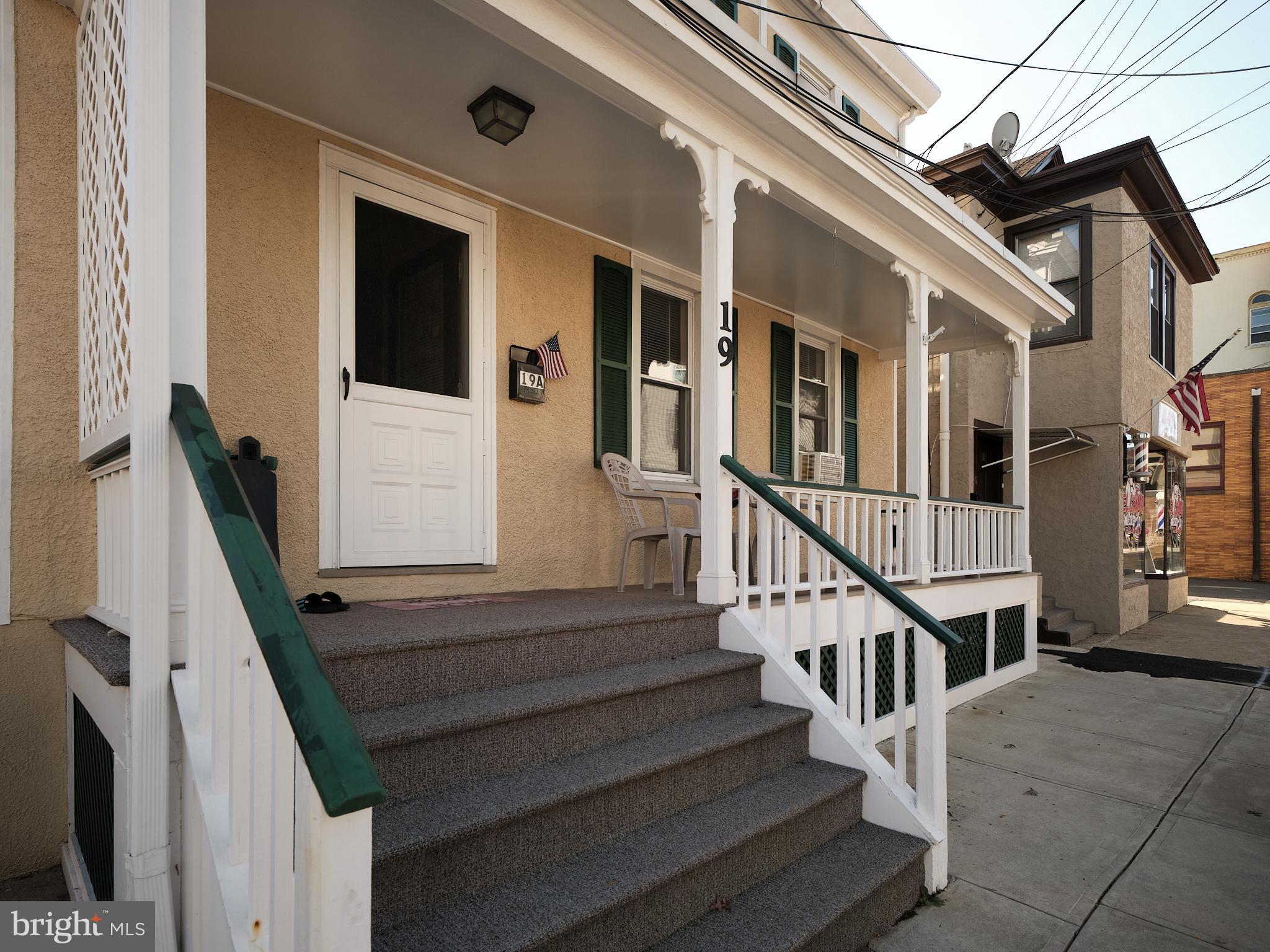 19 BLOOMFIELD AVENUE