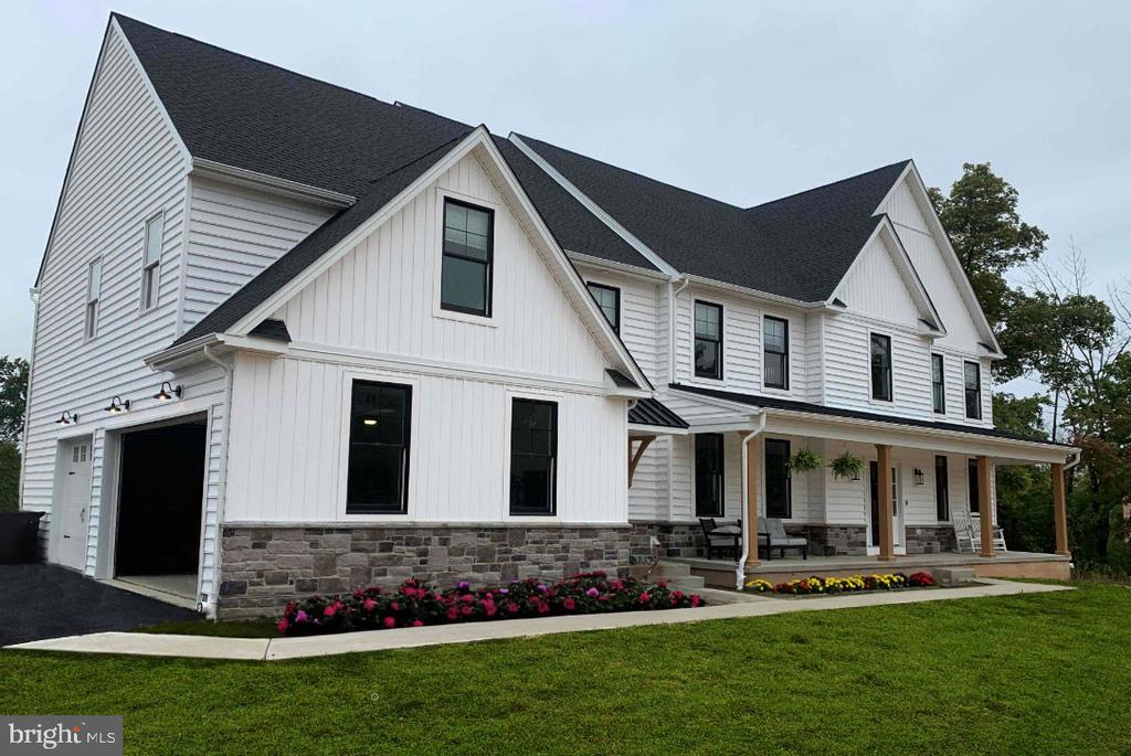 3 HOLCOMBE GROVE ROAD LOT 2