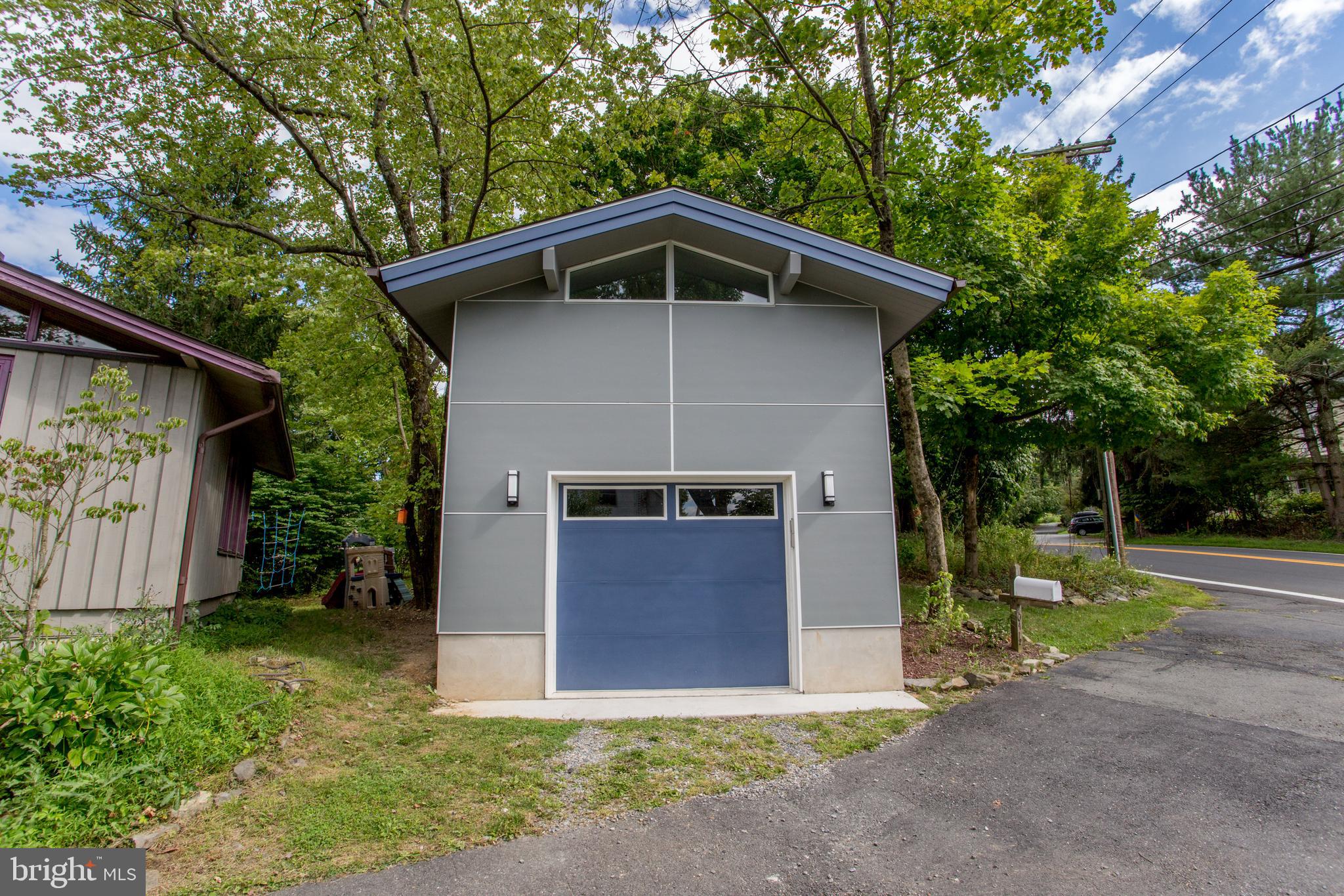 204 BRUNSWICK AVENUE 1/2