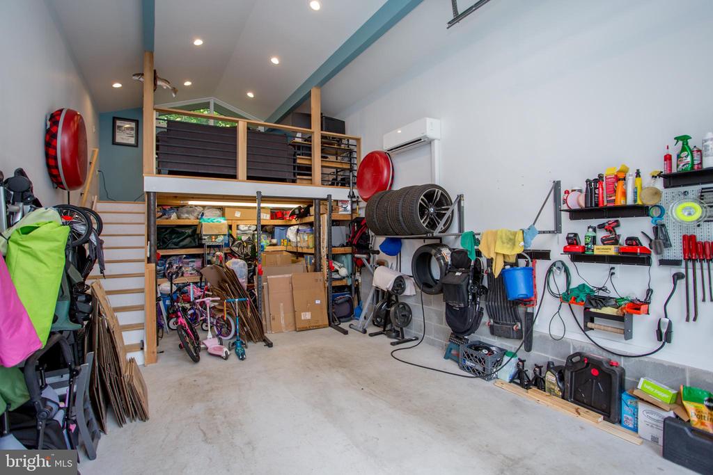 204 BRUNSWICK AVENUE 1/2