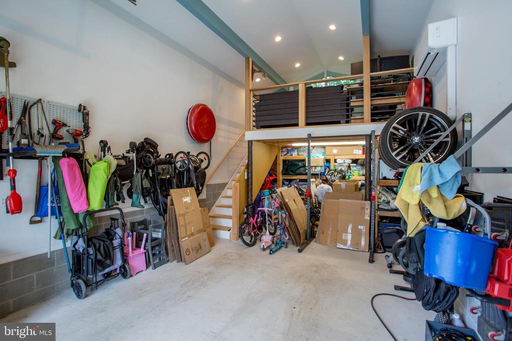 204 BRUNSWICK AVENUE 1/2