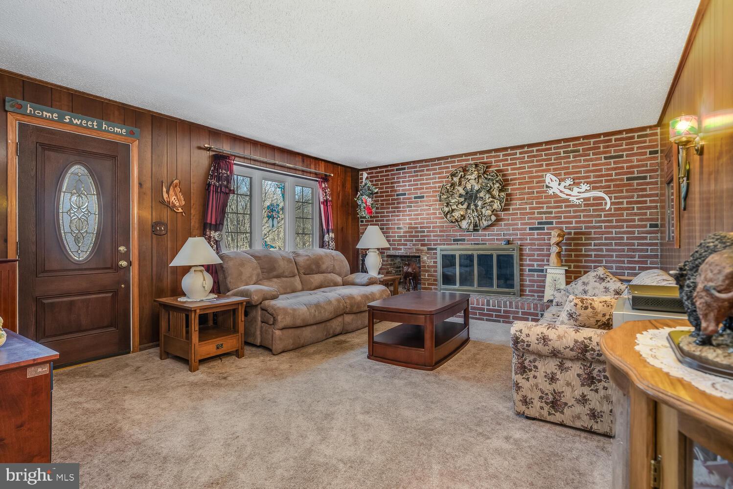42 RAINBOW HILL ROAD