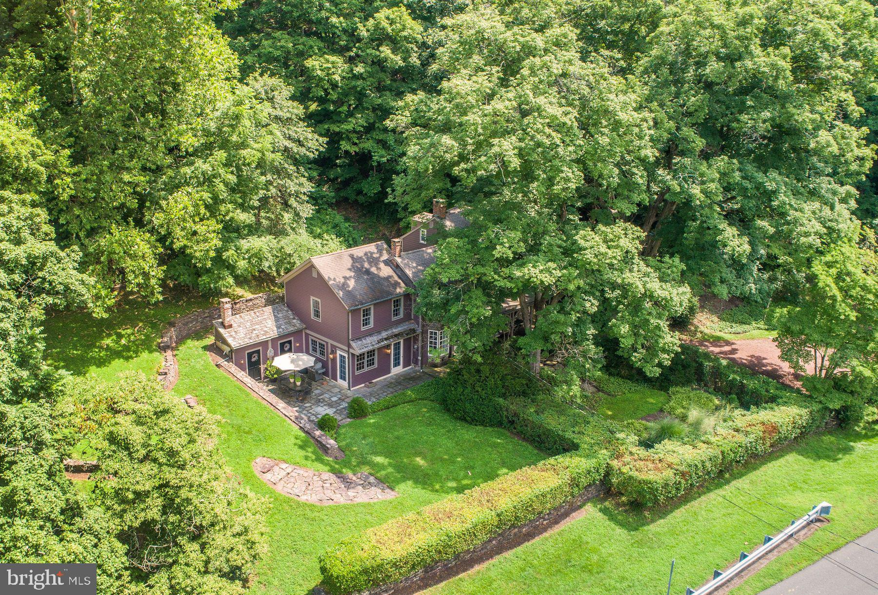 2222 DANIEL BRAY HIGHWAY