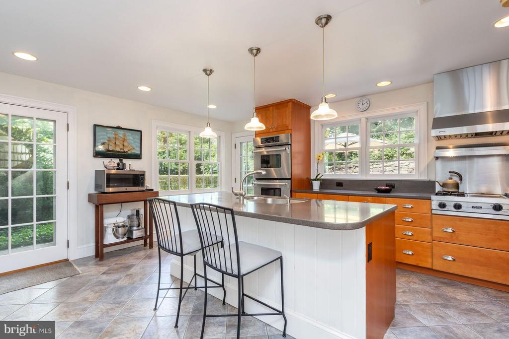 2222 DANIEL BRAY HIGHWAY
