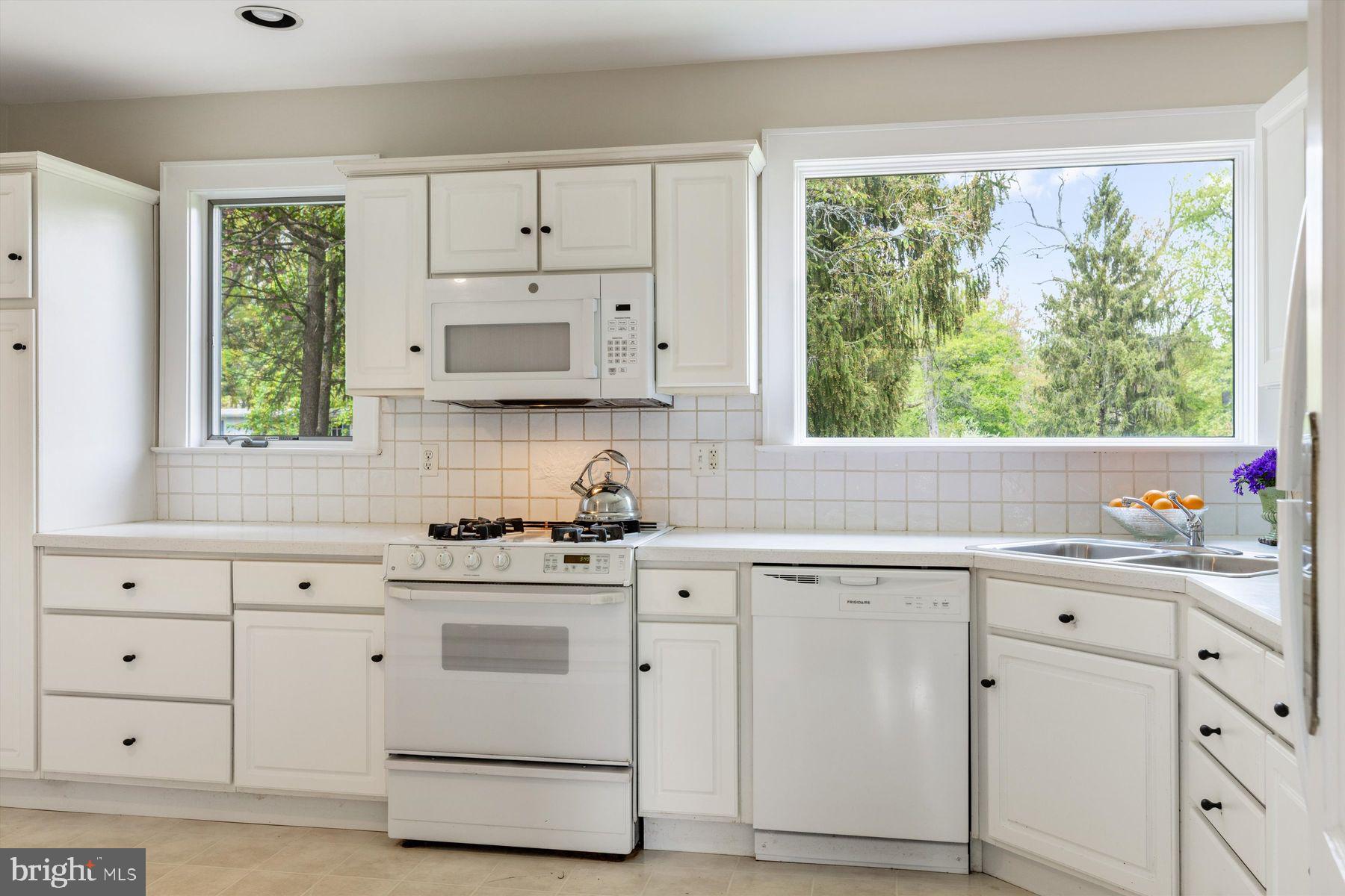 416 ROSEMONT RINGOES ROAD ROAD