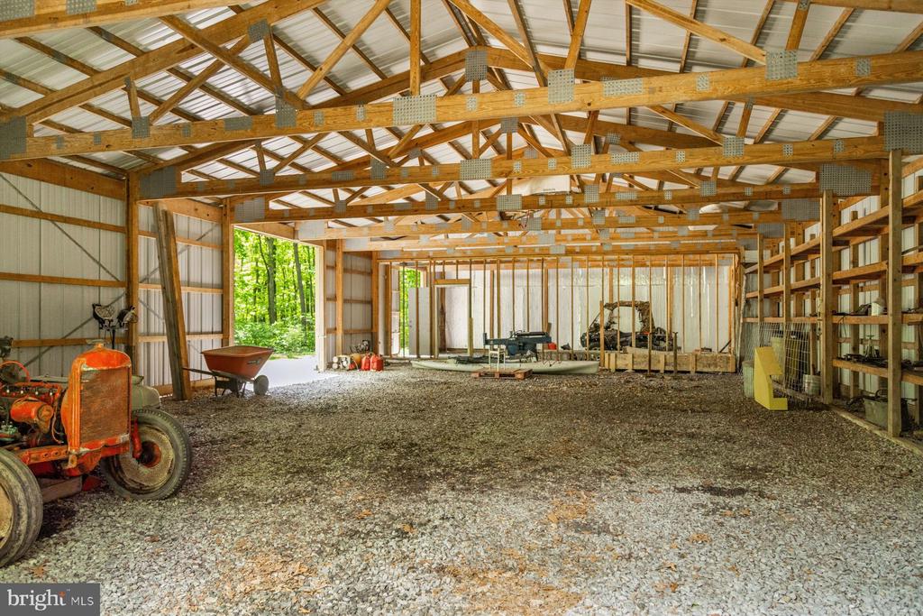 757 SWEET HOLLOW ROAD