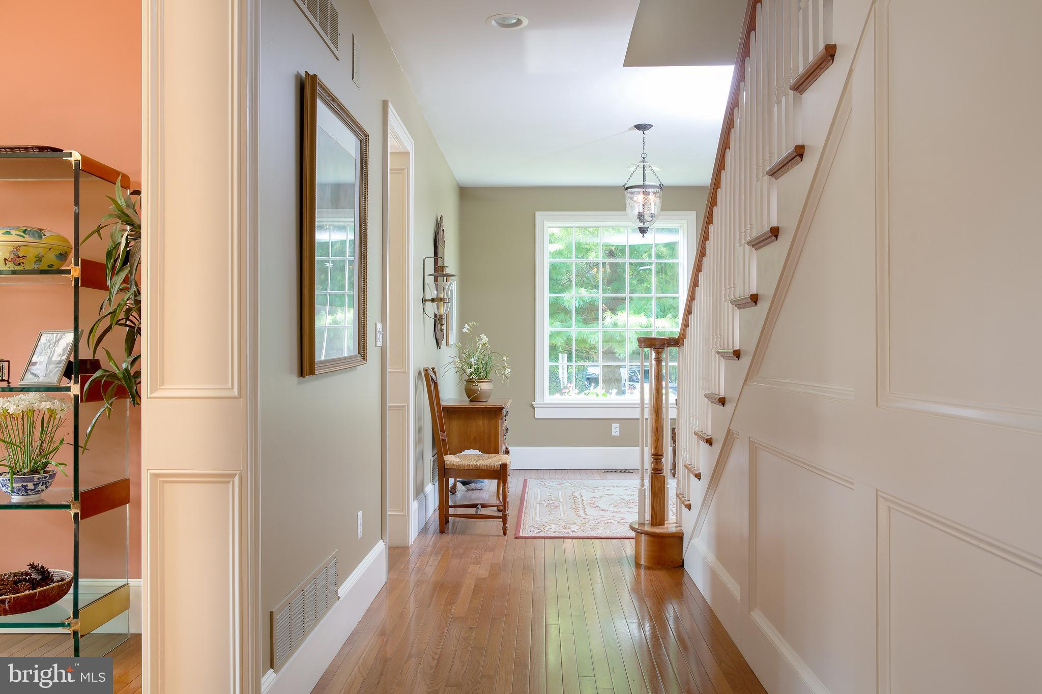 925 SERGEANTSVILLE ROAD