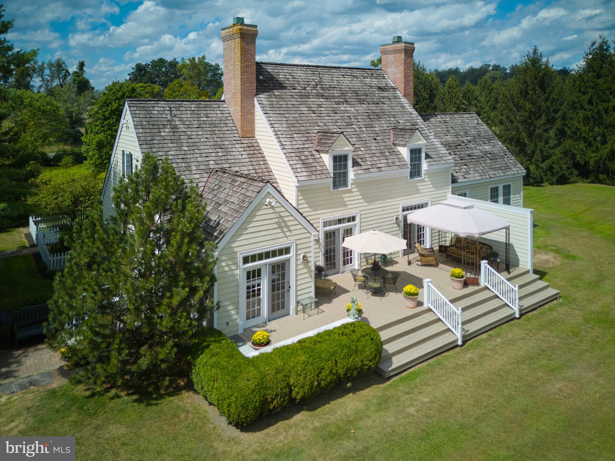 925 SERGEANTSVILLE ROAD