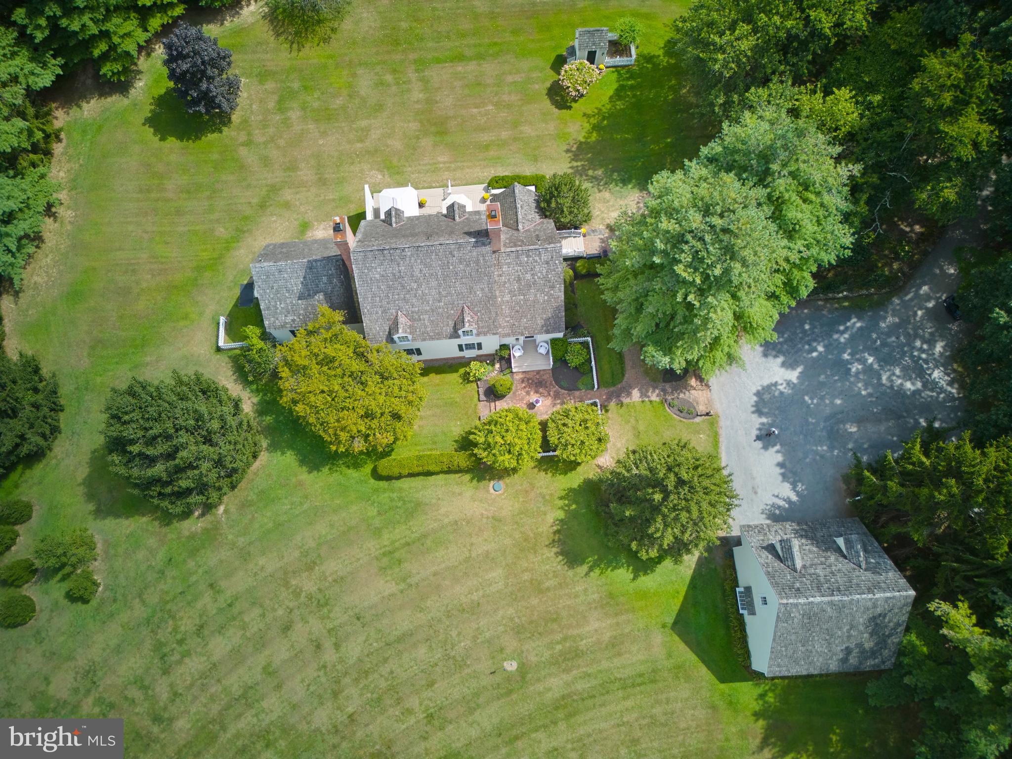 925 SERGEANTSVILLE ROAD