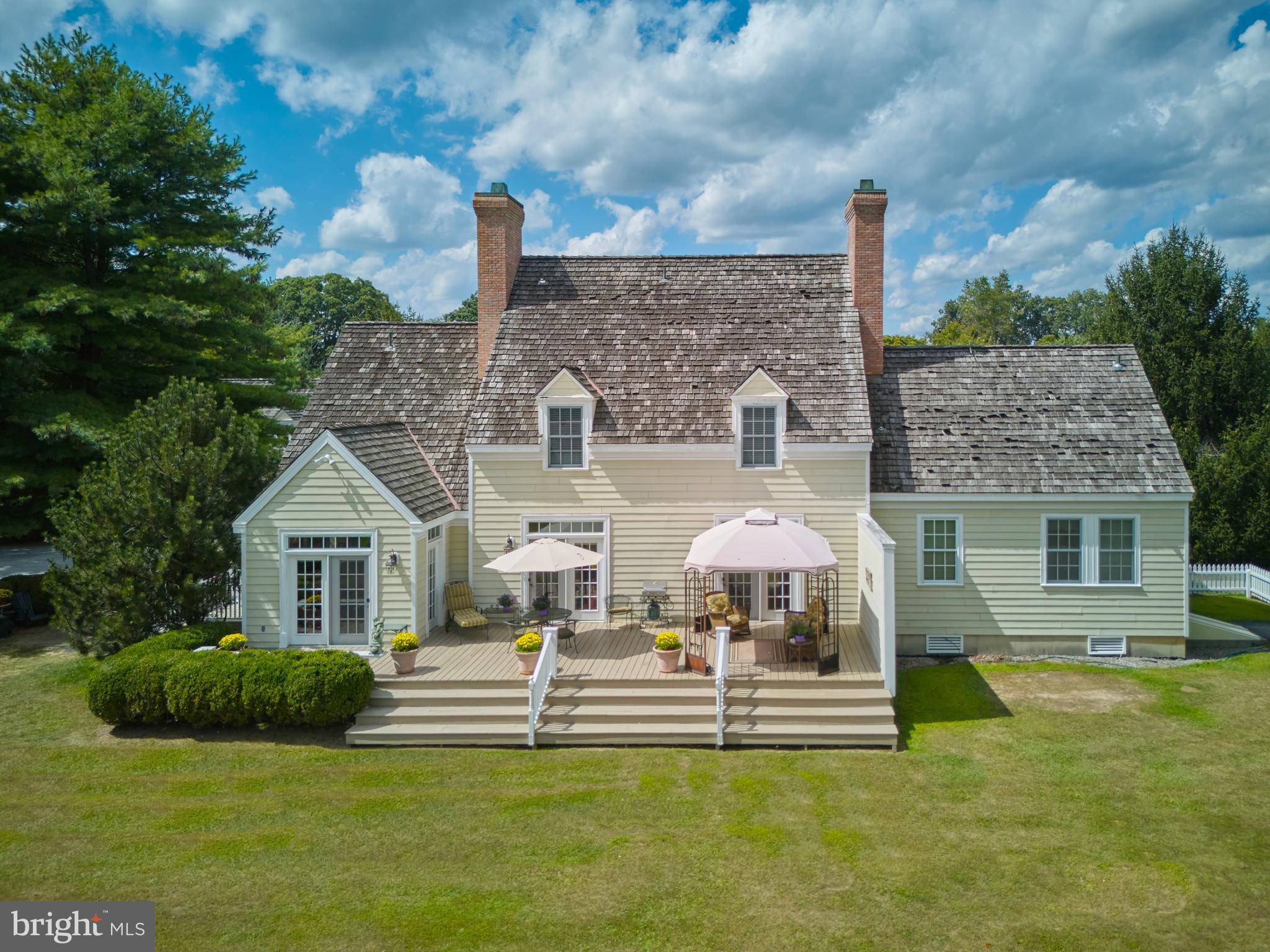 925 SERGEANTSVILLE ROAD