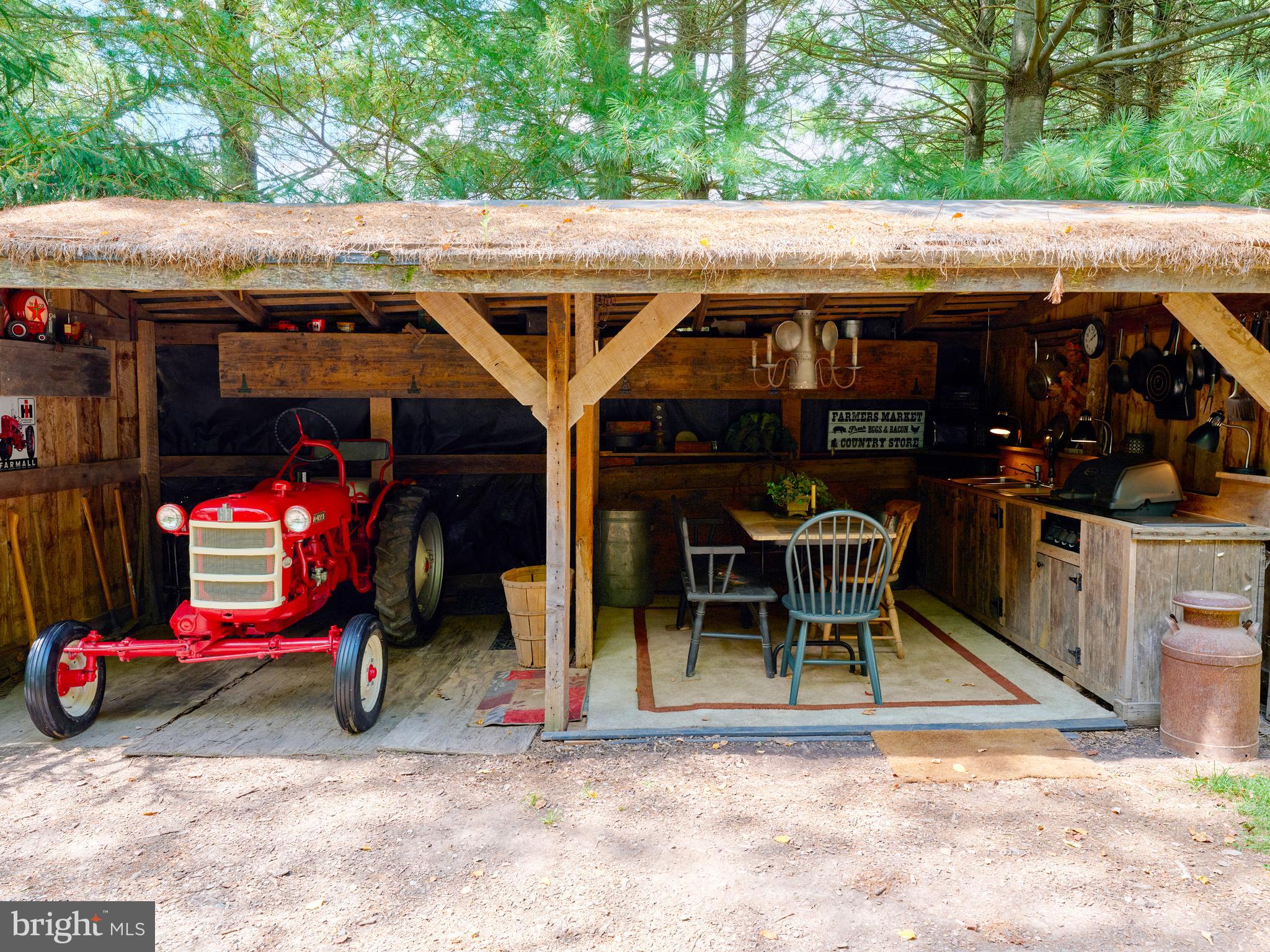 925 SERGEANTSVILLE ROAD