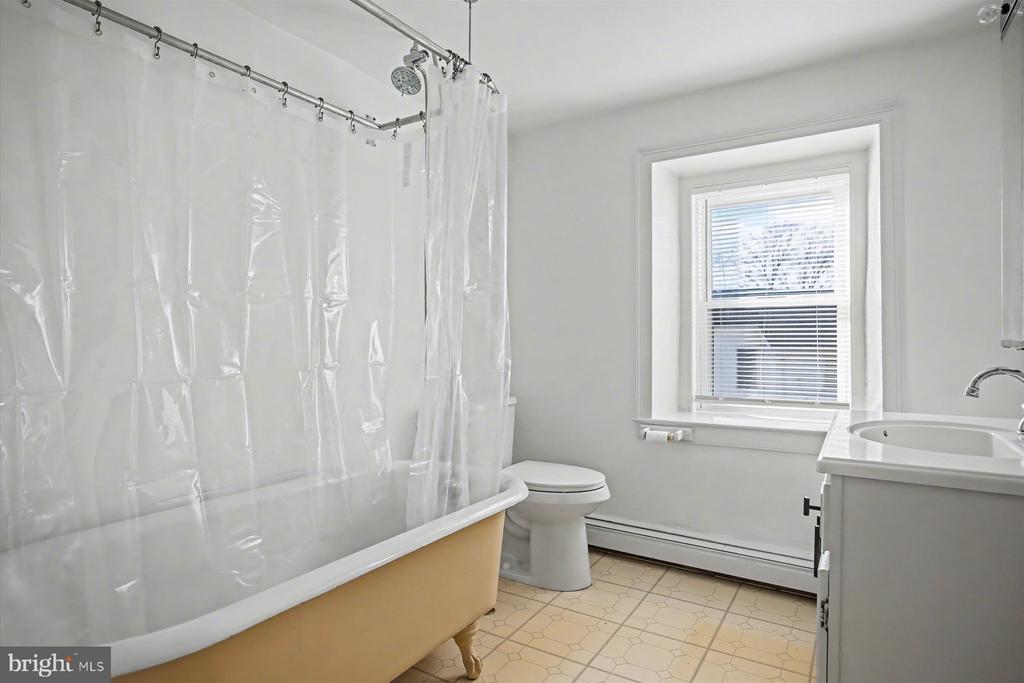739 SERGEANTSVILLE ROAD A