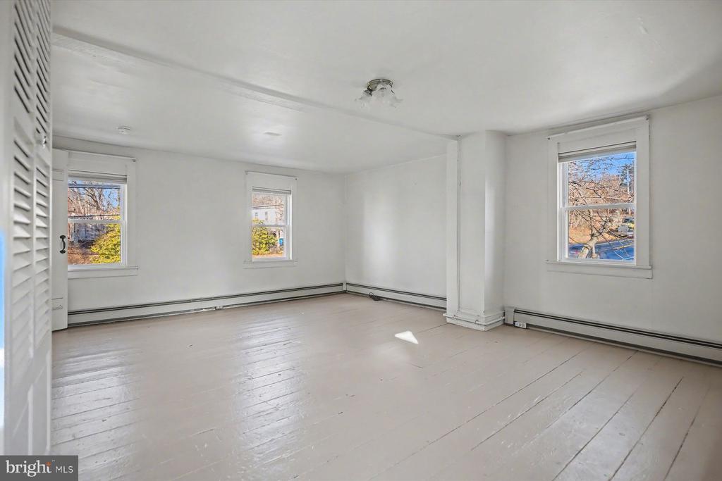 739 SERGEANTSVILLE ROAD A