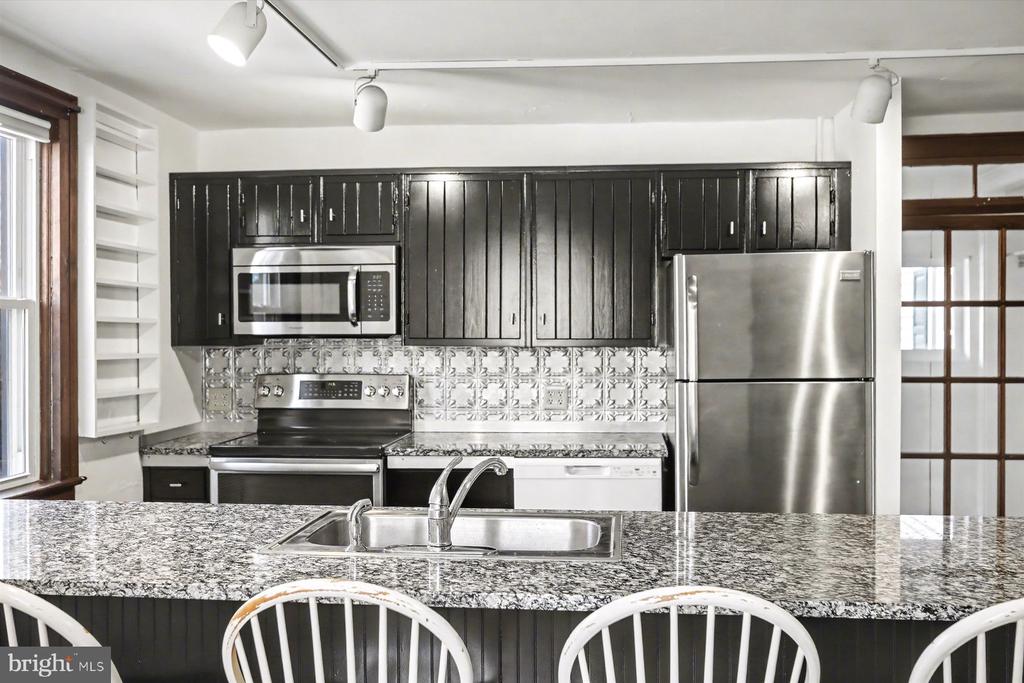 739 SERGEANTSVILLE ROAD A
