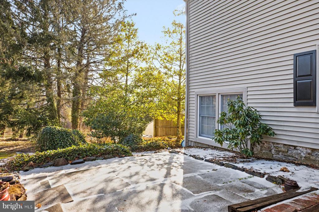 739 SERGEANTSVILLE ROAD A