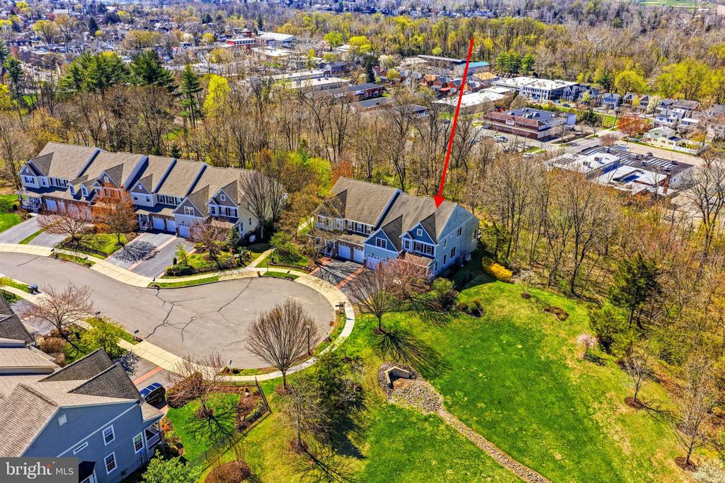625 HEATH COURT
