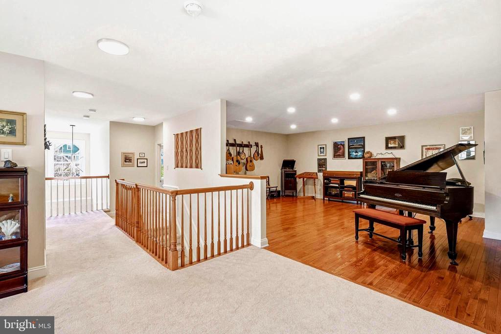 625 HEATH COURT