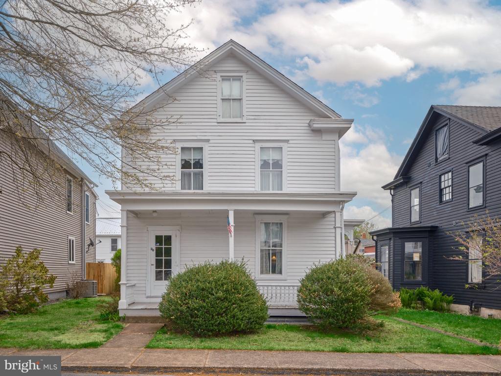 20 MAPLE STREET