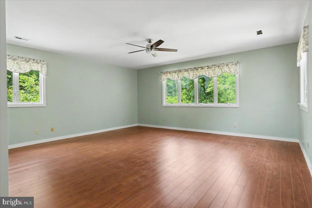 12 UPPER CREEK ROAD