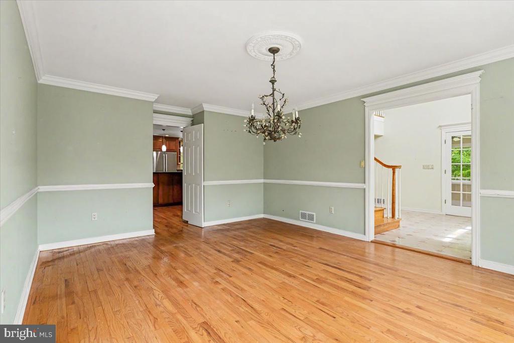 12 UPPER CREEK ROAD