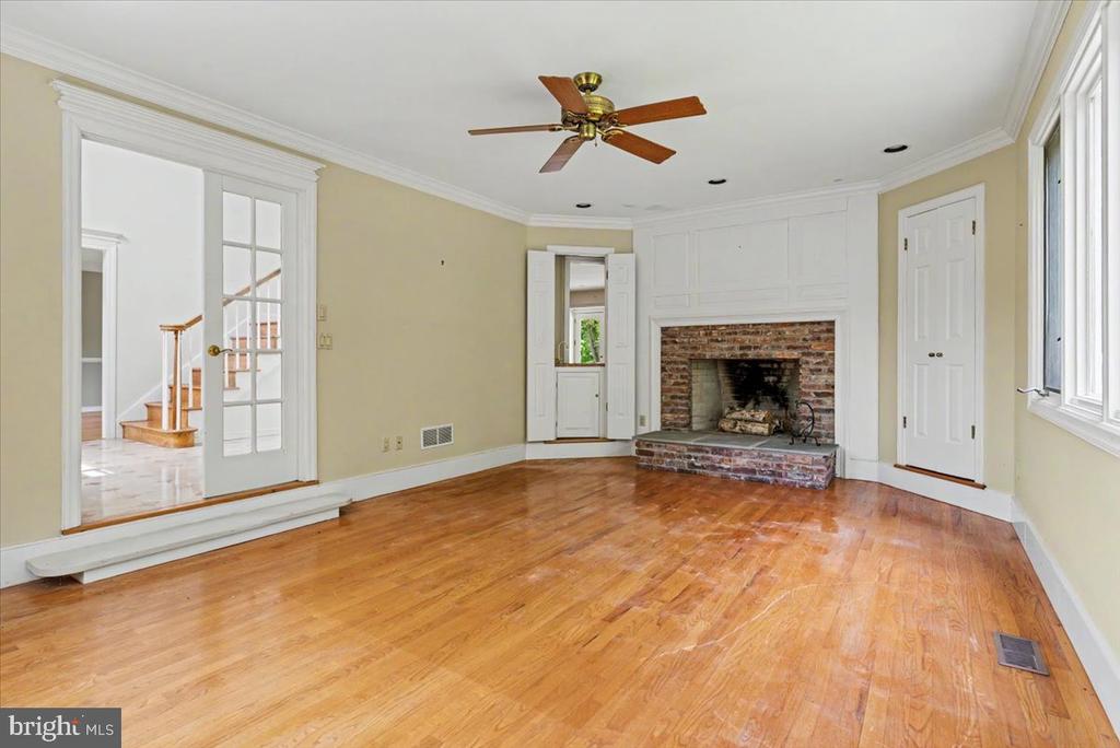 12 UPPER CREEK ROAD