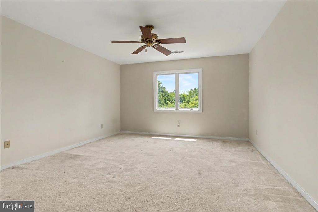 12 UPPER CREEK ROAD