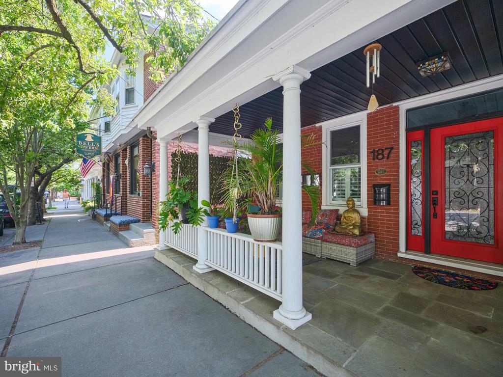 187 N UNION STREET