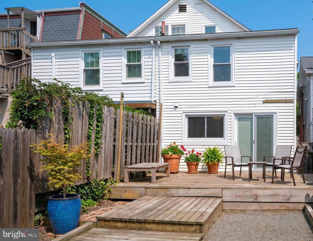 187 N UNION STREET