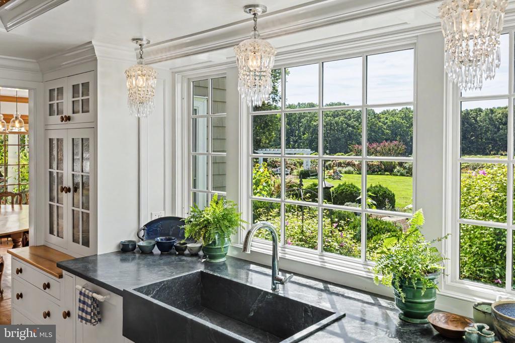 33 RITTENHOUSE ROAD