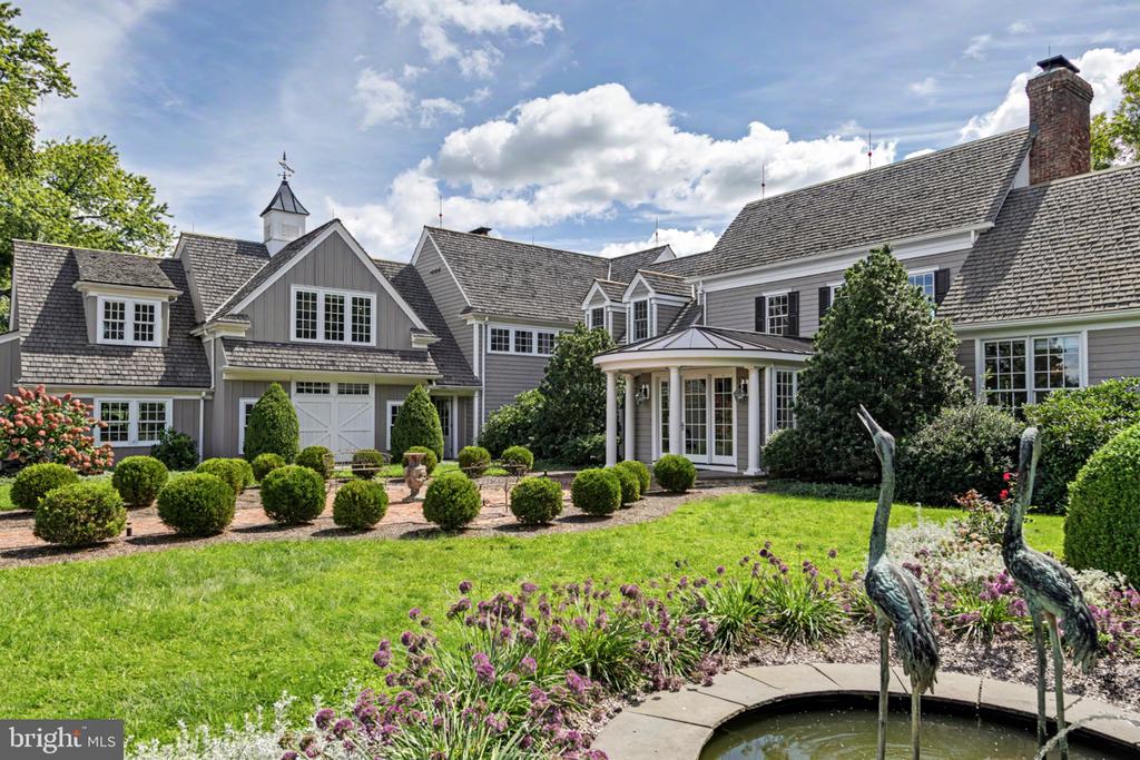 33 RITTENHOUSE ROAD
