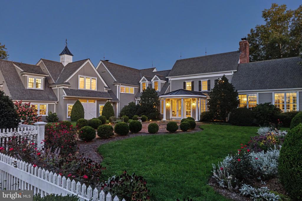 33 RITTENHOUSE ROAD