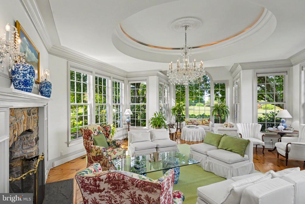 33 RITTENHOUSE ROAD