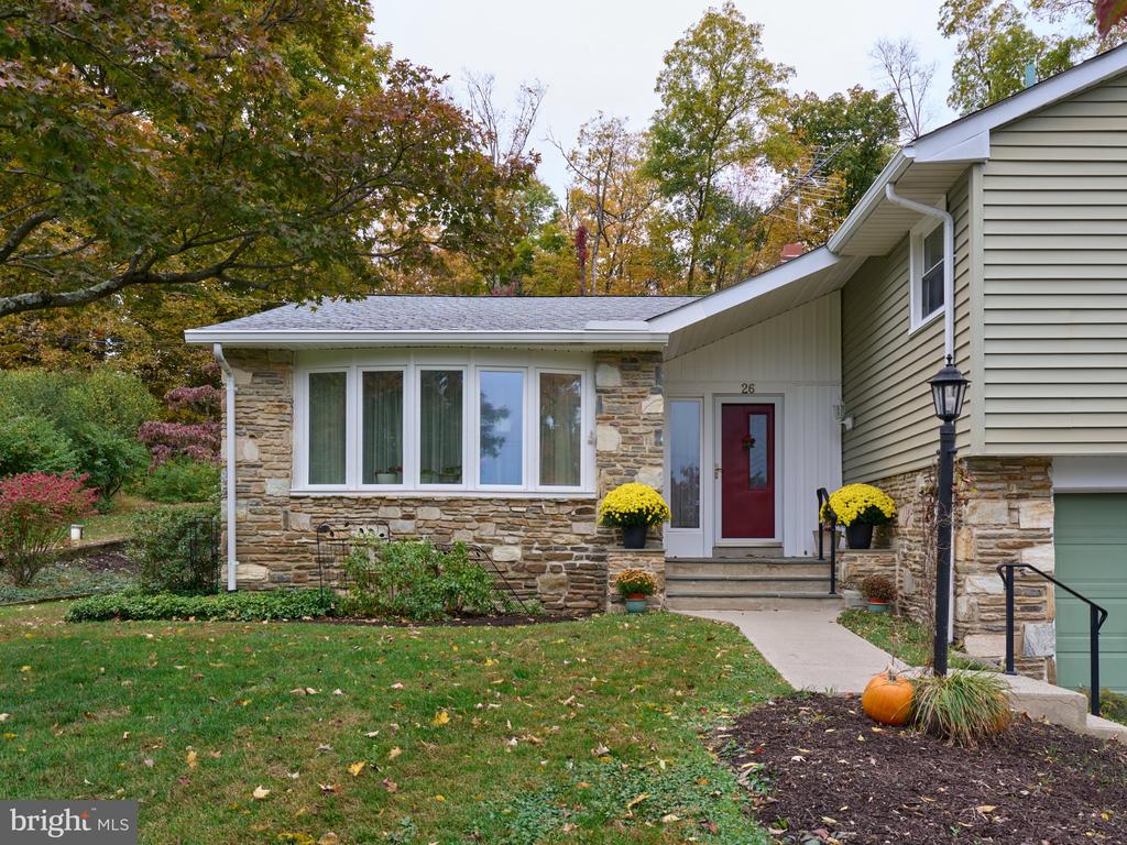 26 FAWN DRIVE