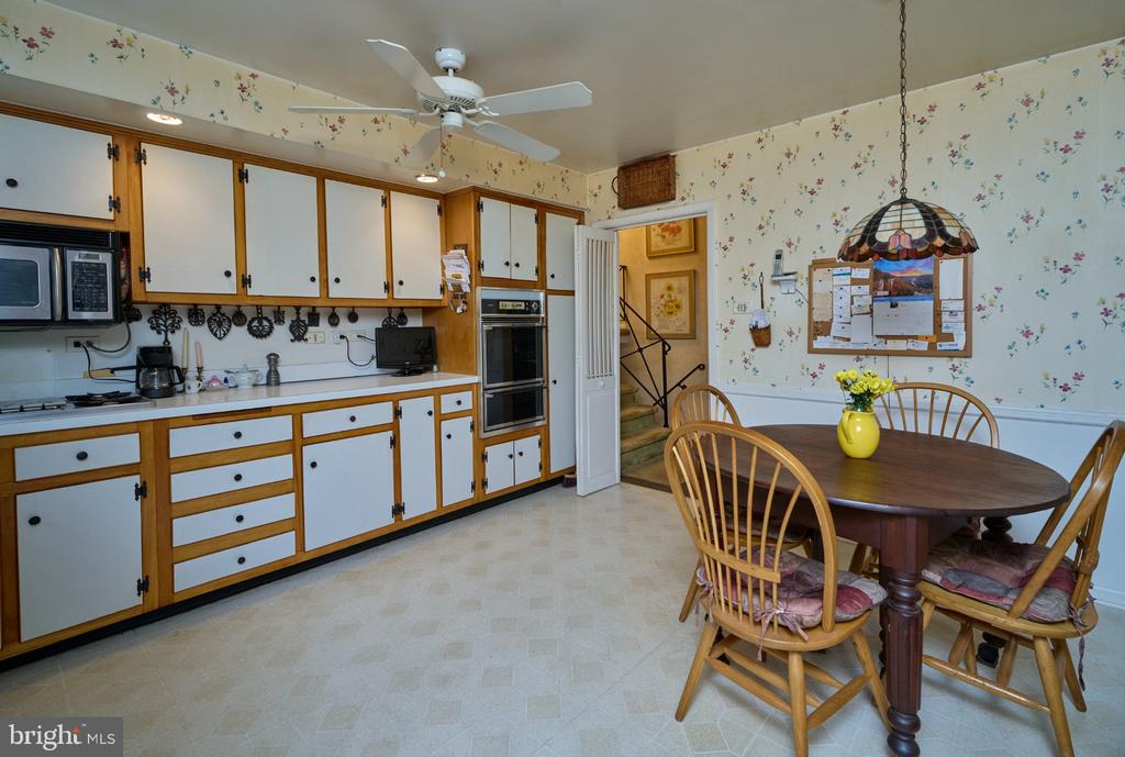26 FAWN DRIVE