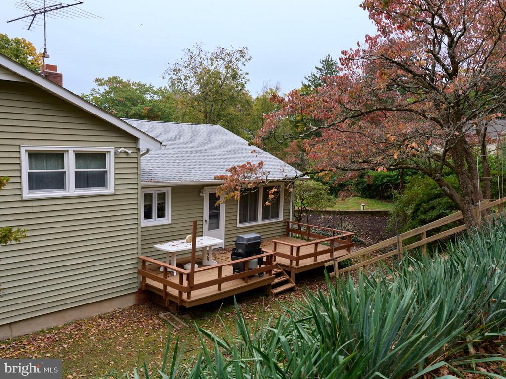 26 FAWN DRIVE