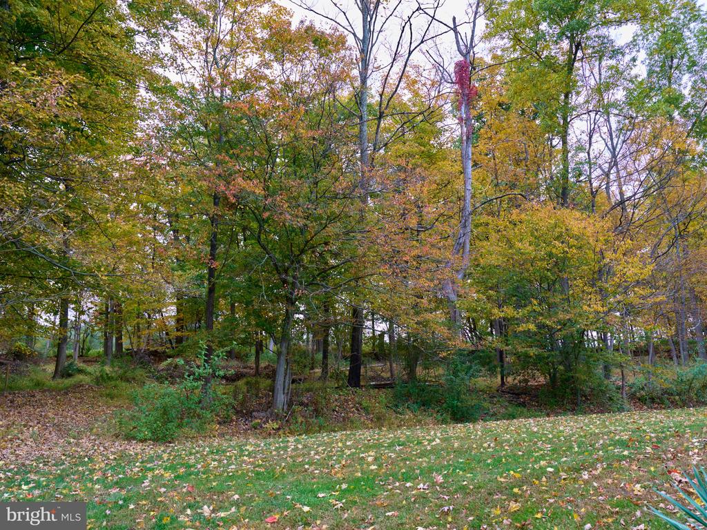 26 FAWN DRIVE