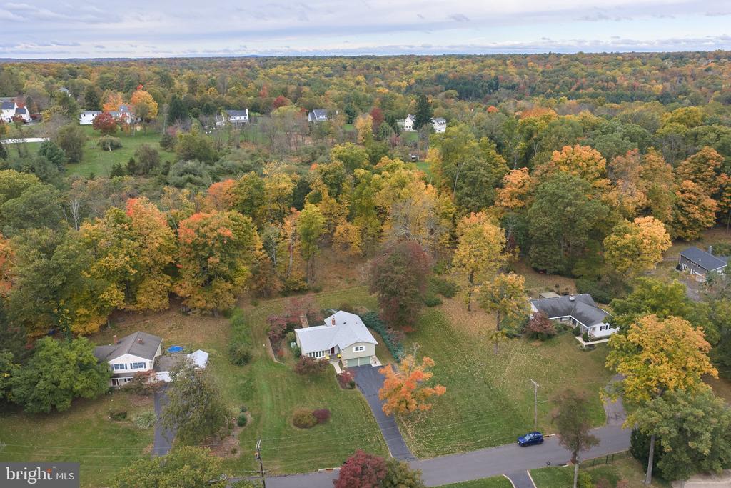 26 FAWN DRIVE