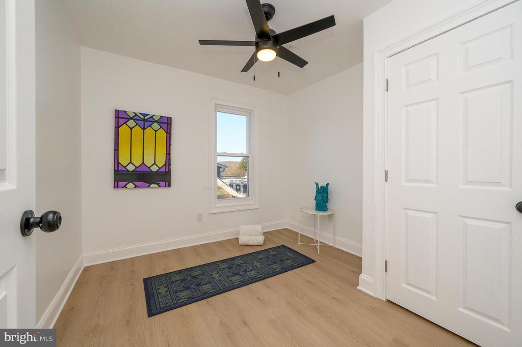 11 PRINCETON AVENUE