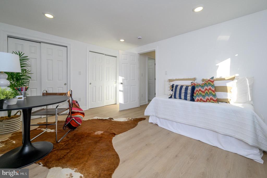 11 PRINCETON AVENUE