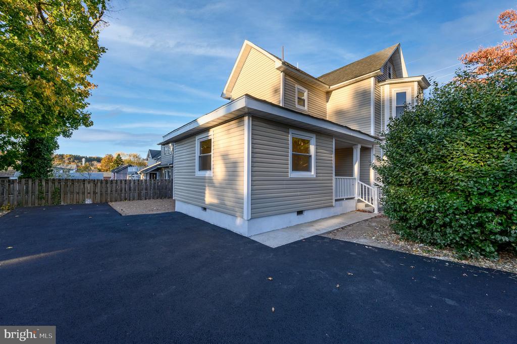 11 PRINCETON AVENUE