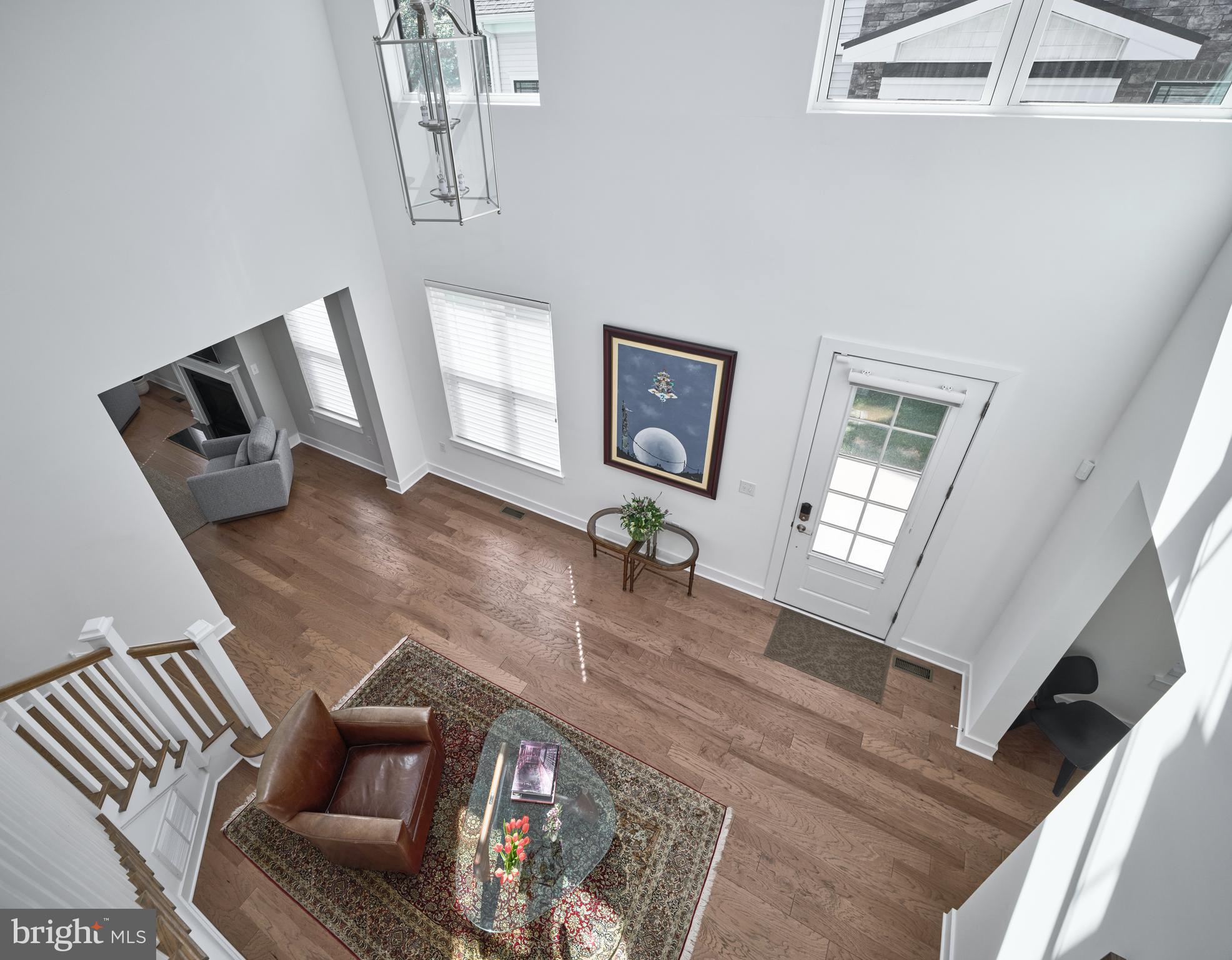 14 DOGLEG LANE