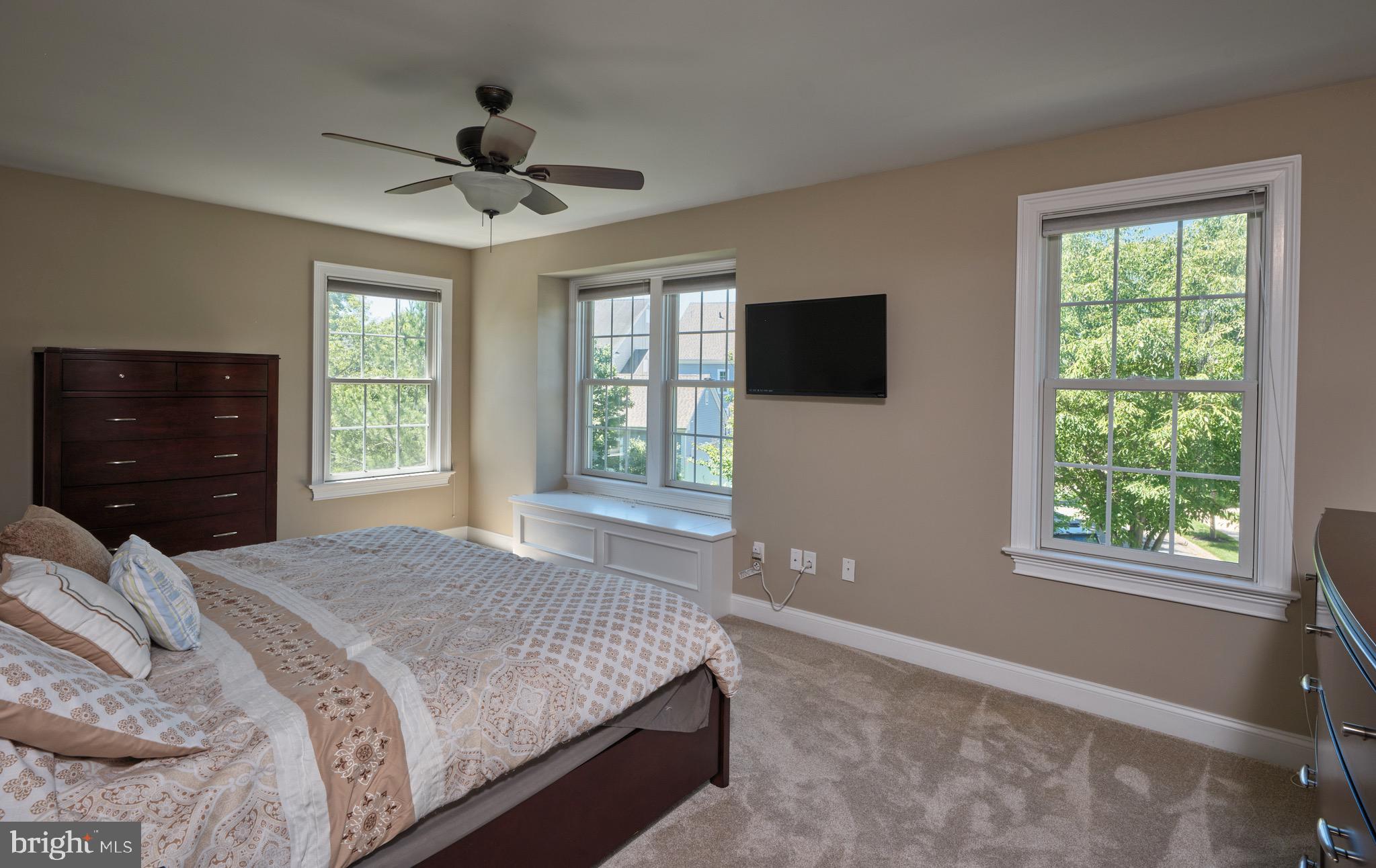1329 PARK
