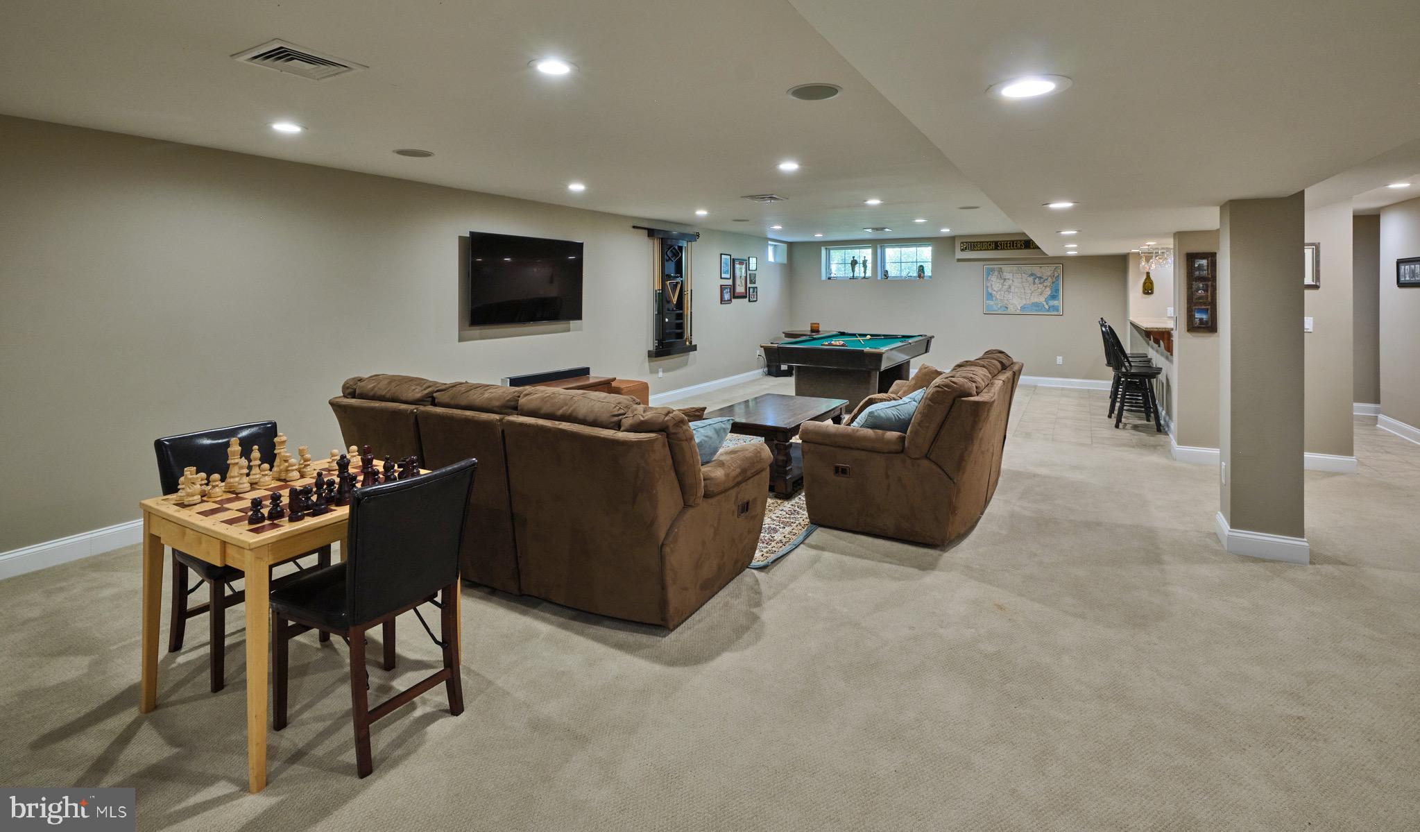1329 PARK