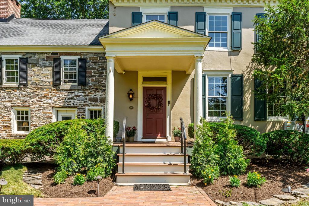 96 DENOW ROAD