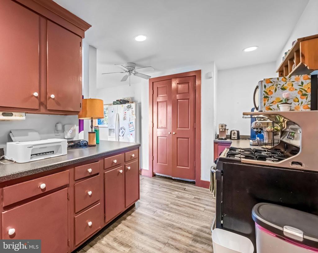 96 DENOW ROAD
