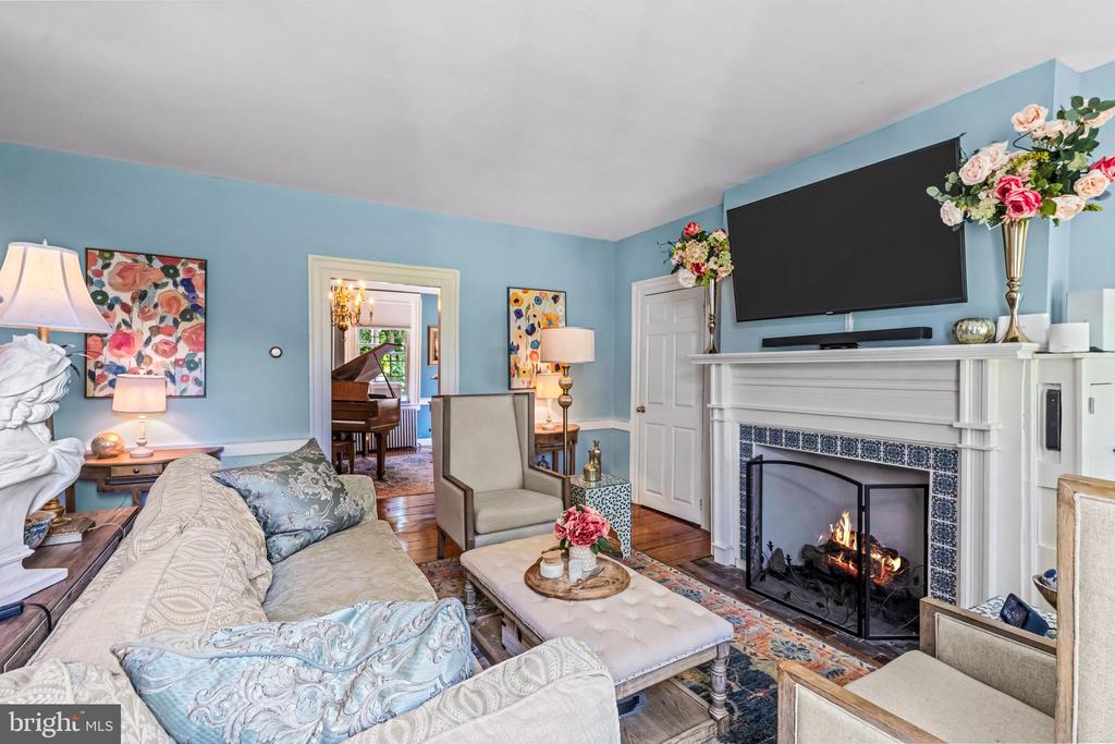 96 DENOW ROAD