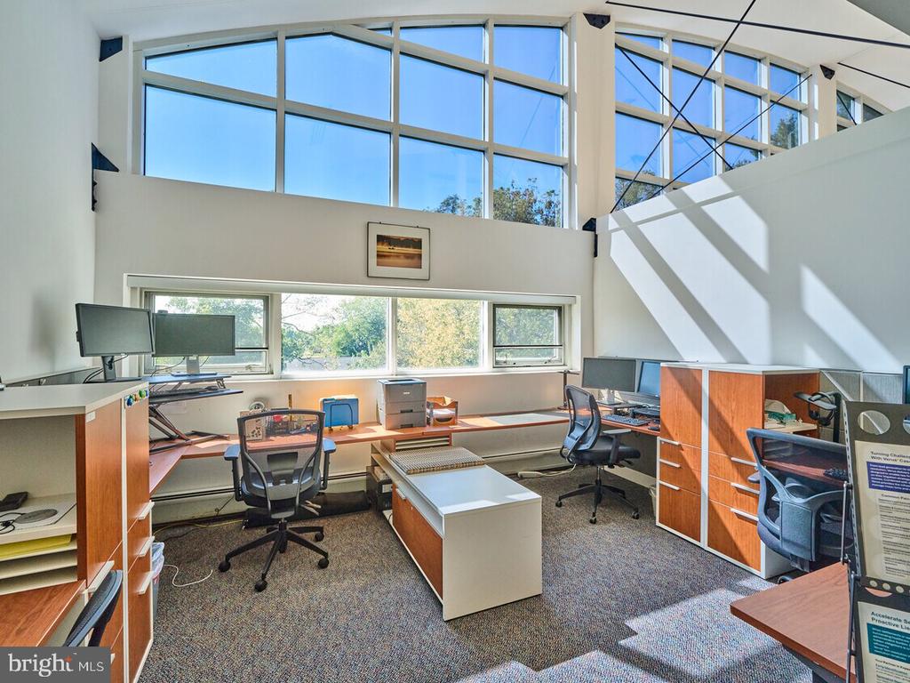 3967 PRINCETON PIKE
