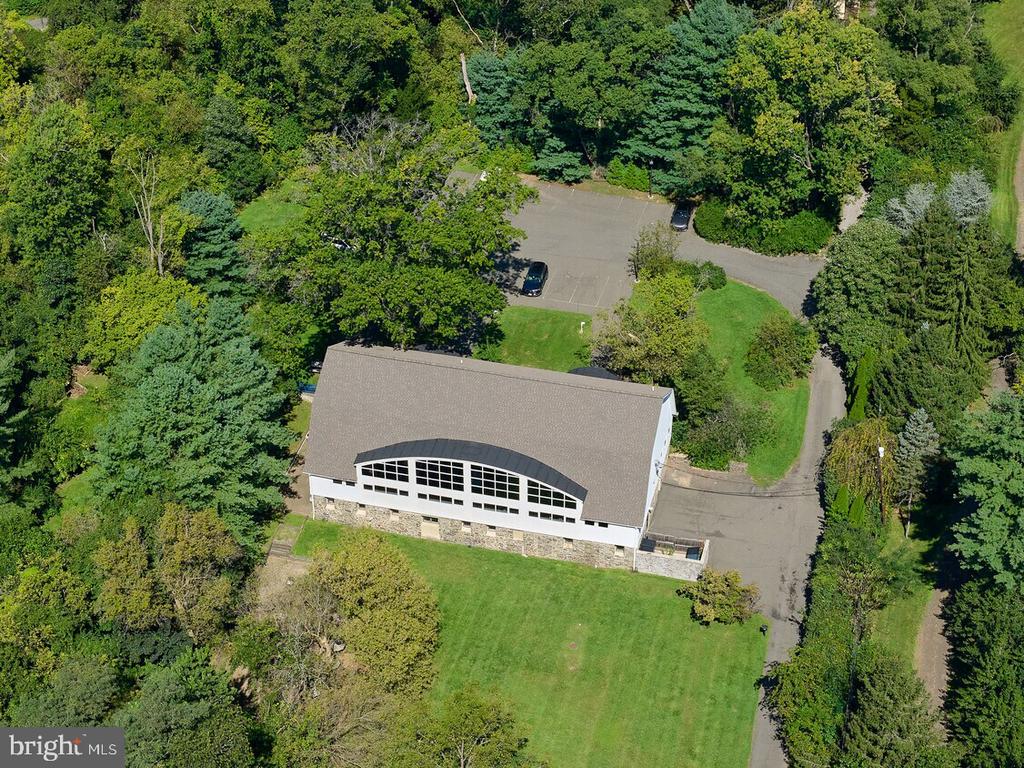 3967 PRINCETON PIKE